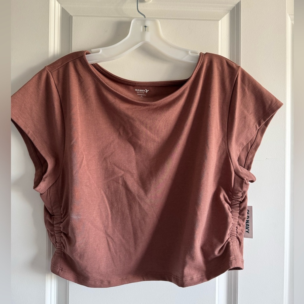 Old Navy Short-Sleeve Ruched Crop Top — Dusty Rose
